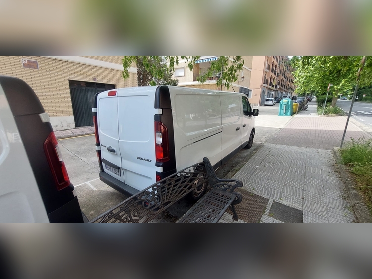 Renault Trafic 2.0 130CV foto 10